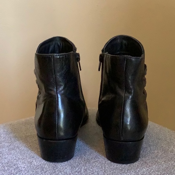 Canal Grande Leather Boots - Picture 3 of 8